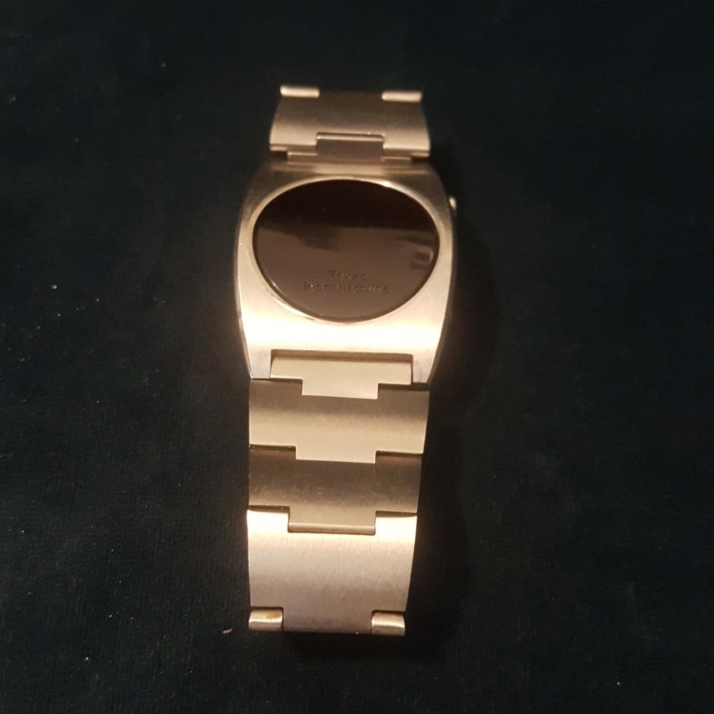 Texas Instruments Model 101 Watch - Picture 3 of 4